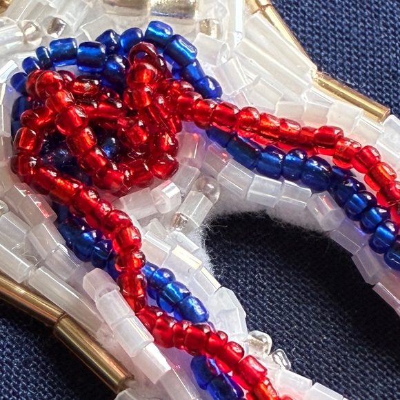 Glitter Glass Beaded Embroidered Tooth Handmade (as is) 🦷 - Picture 6 of 8